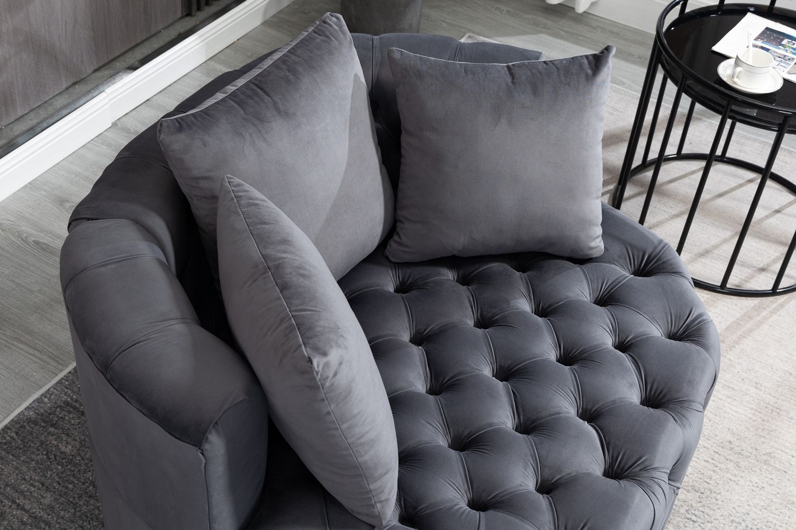 Furniture,Accent Chair / Classical Barrel Chair for living room / Modern Leisure Sofa Chair - Comfortable Living Decor